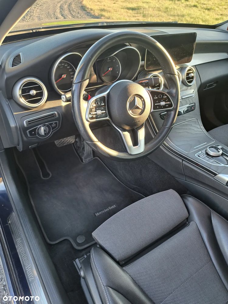 Mercedes-Benz Klasa C 200 d 9G-TRONIC - 10