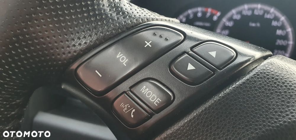 Mazda 5 2.0 Exclusive - 28