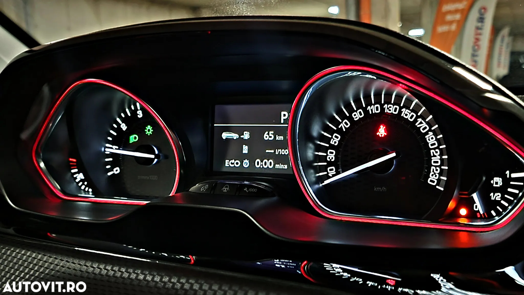 Peugeot 2008 1.2 PureTech Turbo EAT6 S&S GT-Line - 16