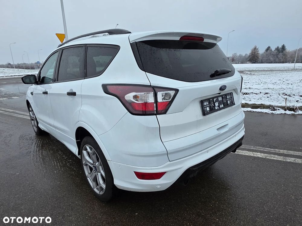 Ford Kuga 2.0 TDCi 4x4 ST-Line - 11