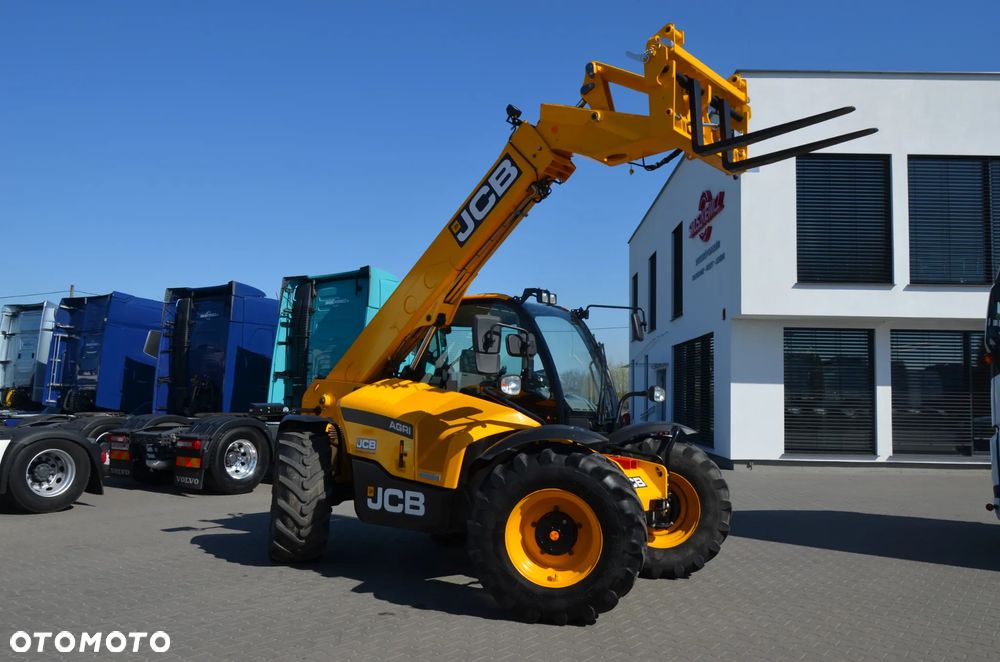 JCB 542-70 AGRI 2024r / ŁYŻKA 3m i WIDŁY / 748mth! / TORQUE LOCK 4 / Q-FIT / REWERS WENTYLATORA / OSŁONY POD. / ZACZEP + INSTALACJA - 8