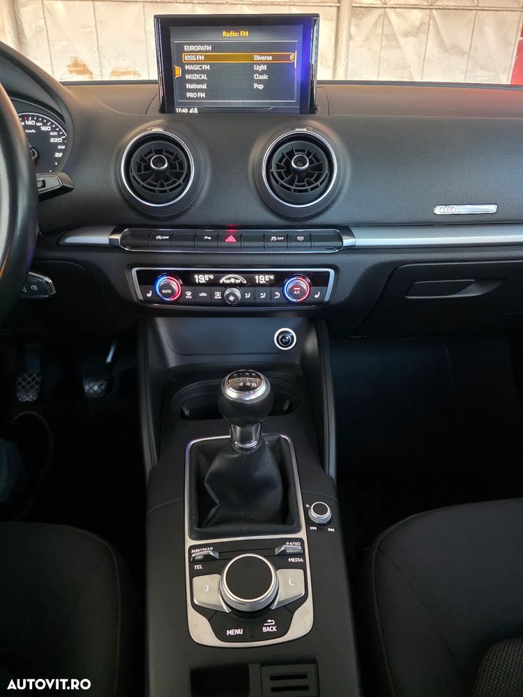 Audi A3 1.6 TDI Limousine sport - 8