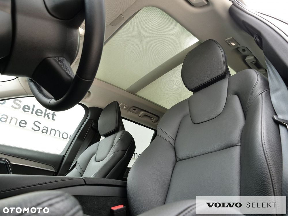 Volvo XC 90 - 10