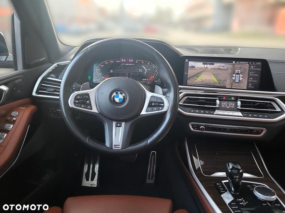 BMW X7 - 16