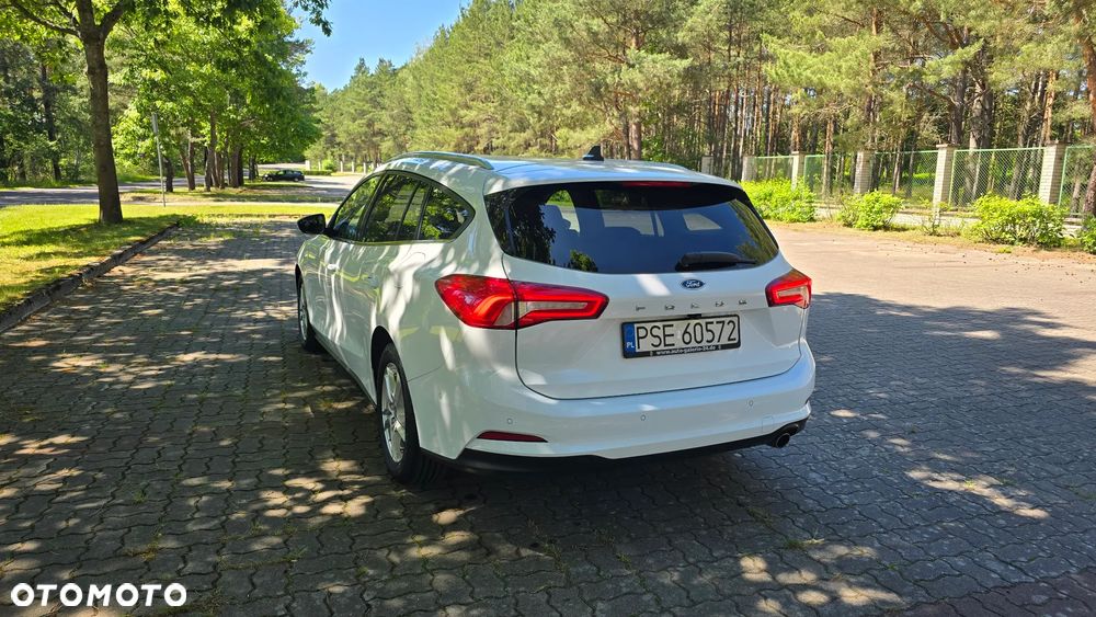 Ford Focus 2.0 EcoBlue Active - 4