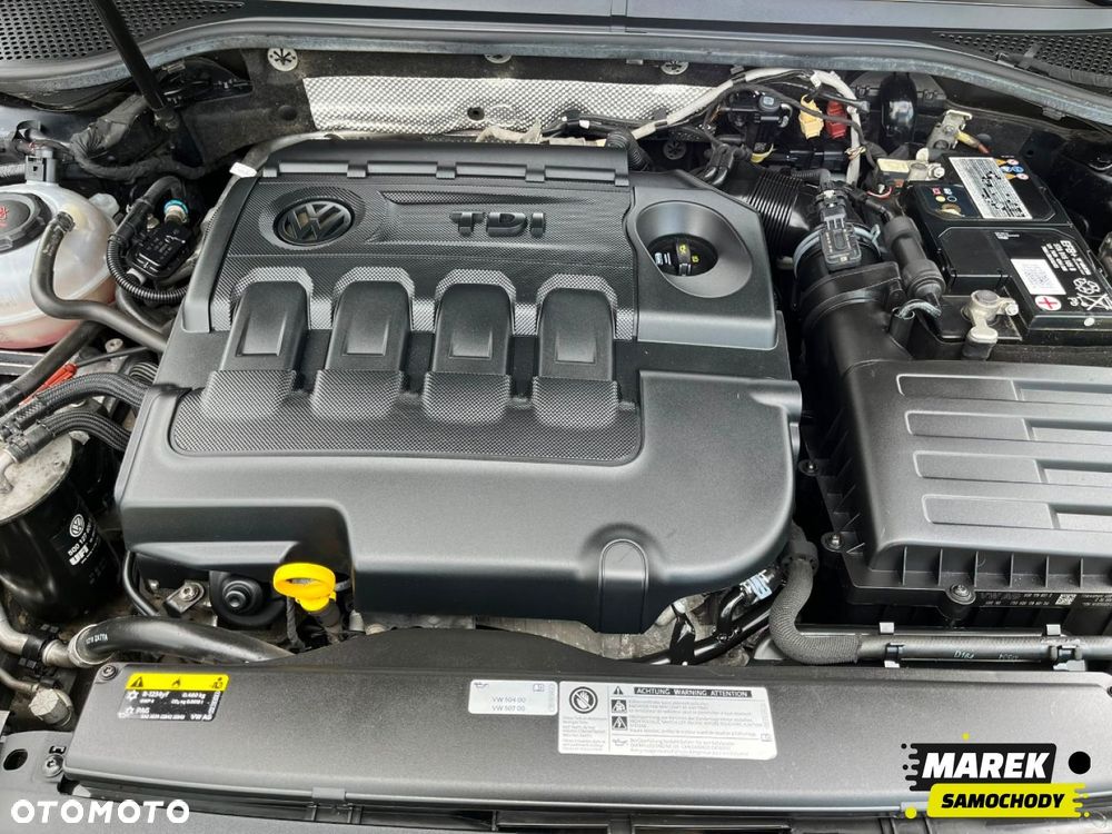 Volkswagen Passat - 9