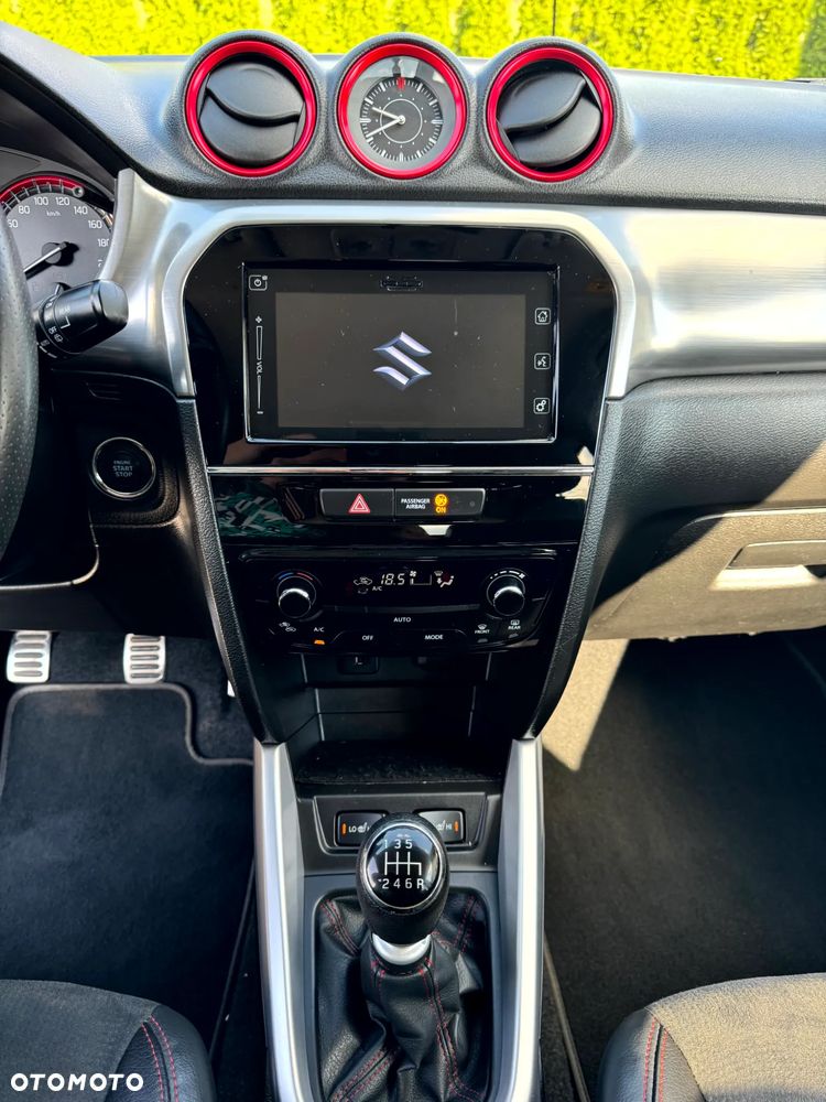 Suzuki Vitara 1.4 T Boosterjet S 4WD - 11