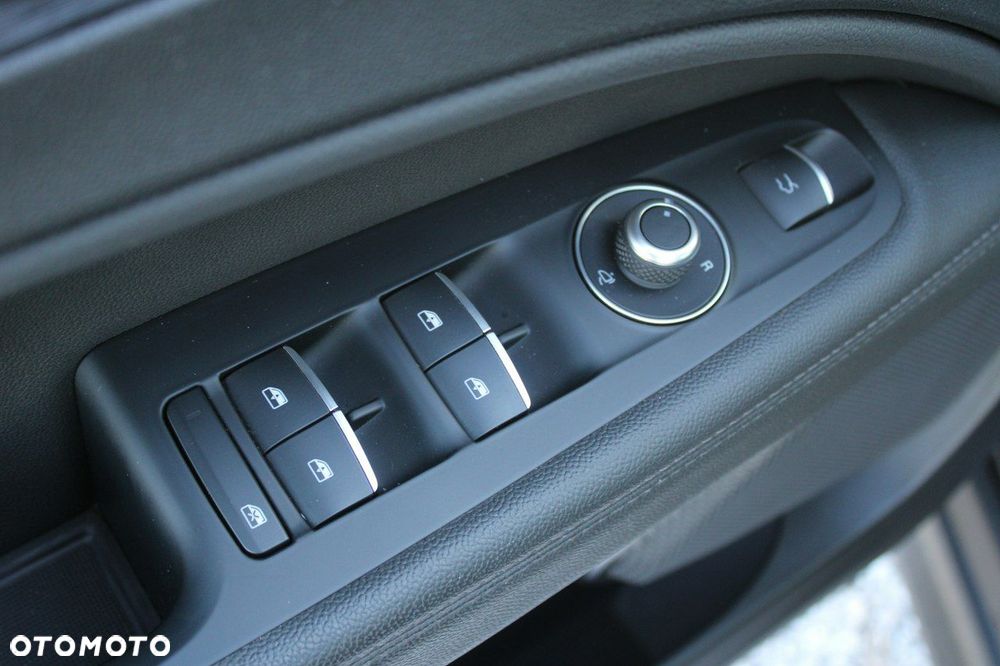 Alfa Romeo Stelvio - 20