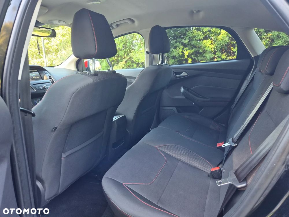 Ford Focus 1.5 EcoBoost ST-Line Black ASS - 26