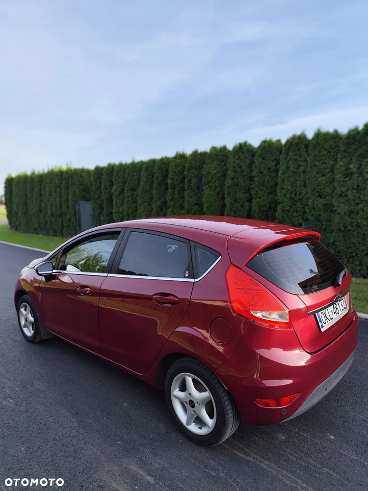 Ford Fiesta - 6