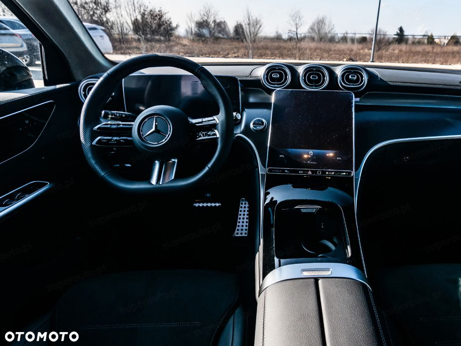 Mercedes-Benz GLC - 9