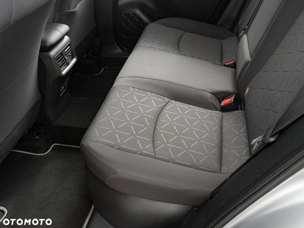 Toyota RAV4 - 23