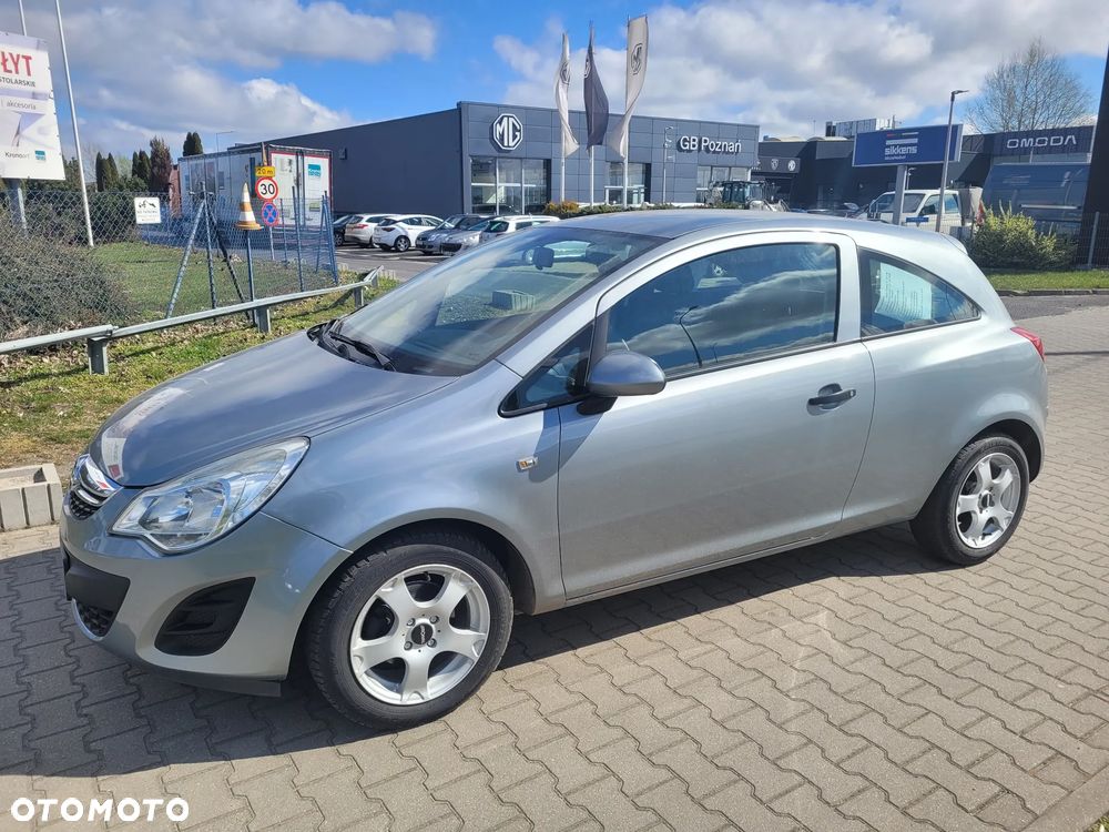 Opel Corsa 1.2 Edition - 1