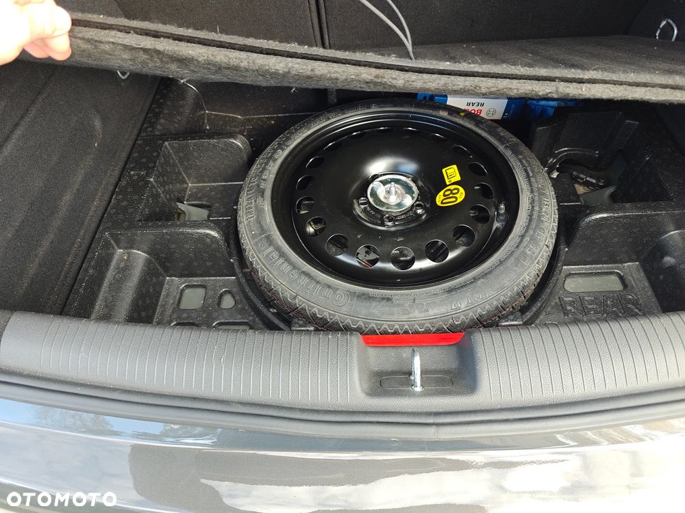Opel Astra 1.4 T Elite - 9
