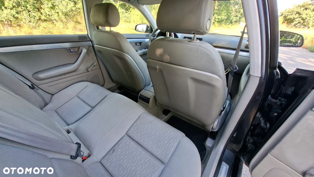 Audi A4 Avant - 11