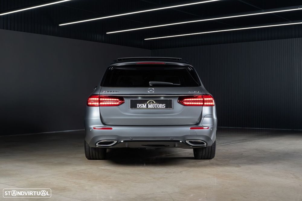 Mercedes-Benz E 300 - 4