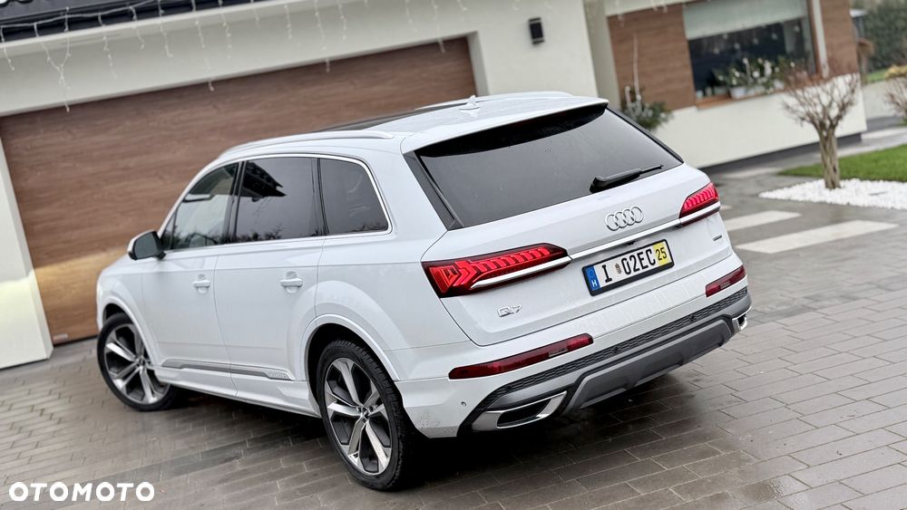 Audi Q7 55 TFSI quattro tiptronic S line - 6