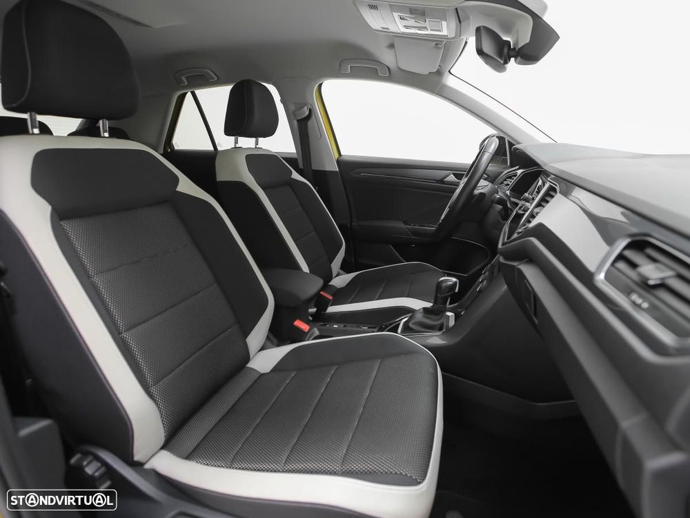 VW T-Roc 2.0 TDI R-Line DSG - 8