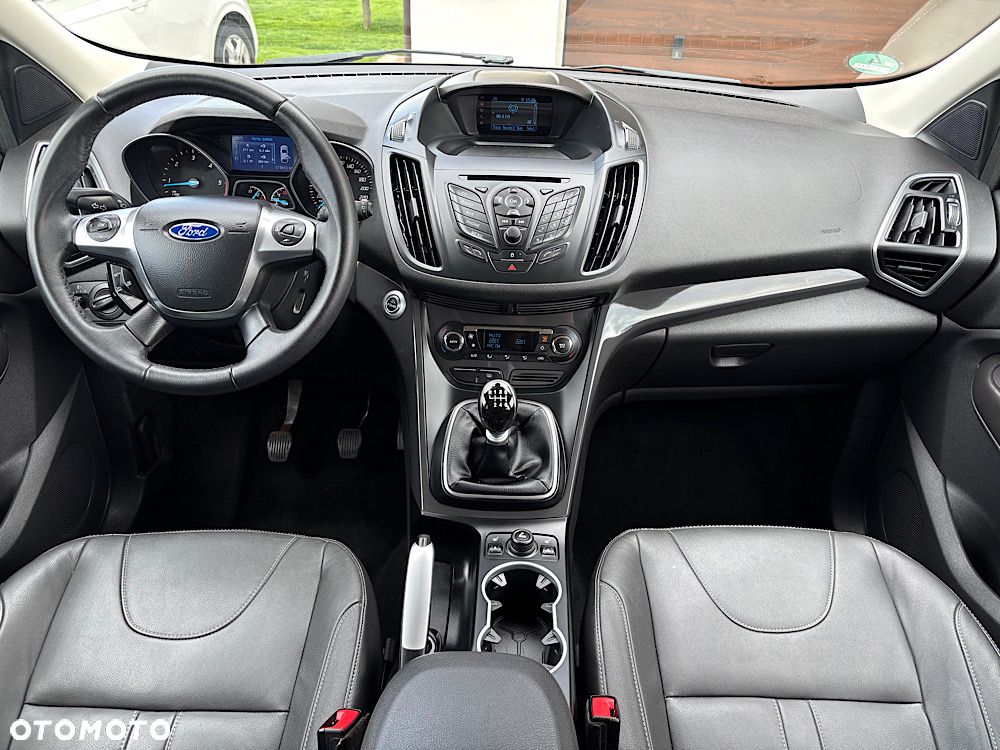 Ford Kuga 2.0 TDCi 4WD Titanium Plus - 28