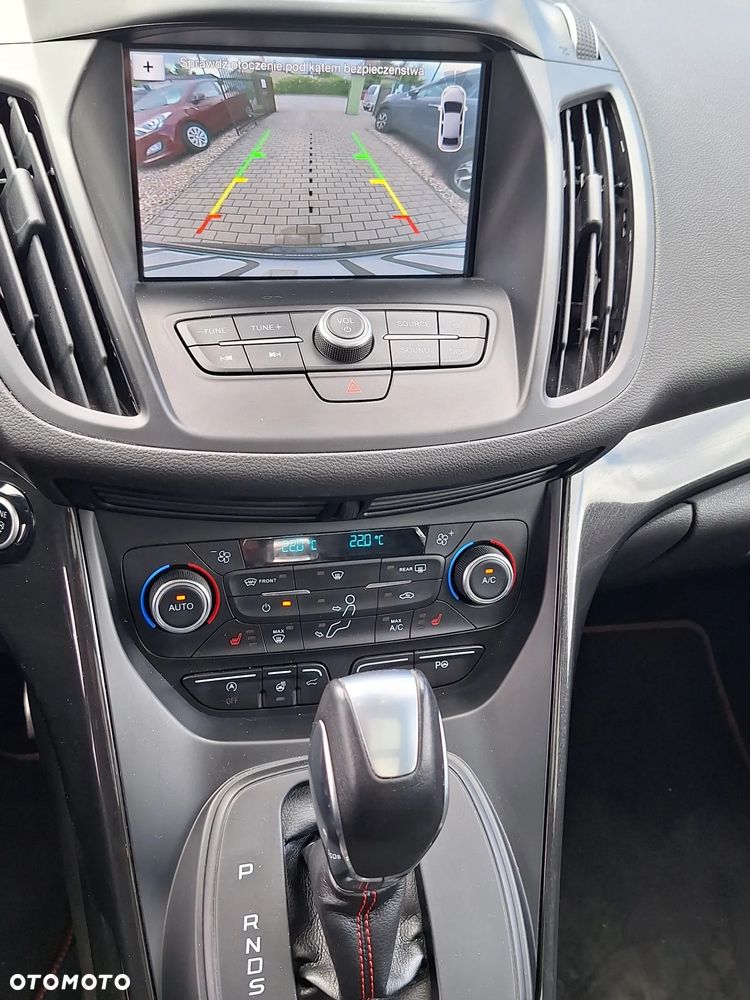 Ford Kuga 2.0 TDCi 4x4 ST-Line - 9