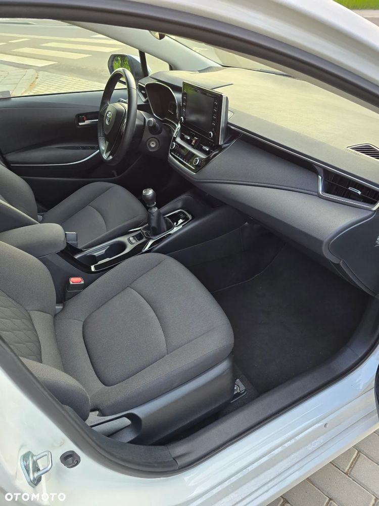 Toyota Corolla 1.6 Comfort - 14