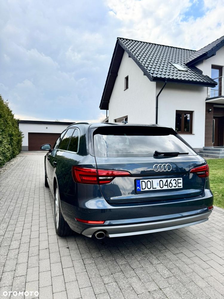 Audi A4 Avant 2.0 TDI - 8