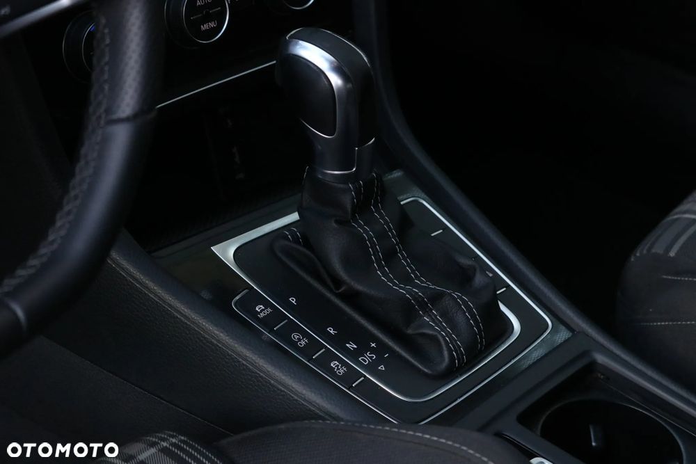 Volkswagen Golf 2.0 TDI BMT GTD DSG - 33