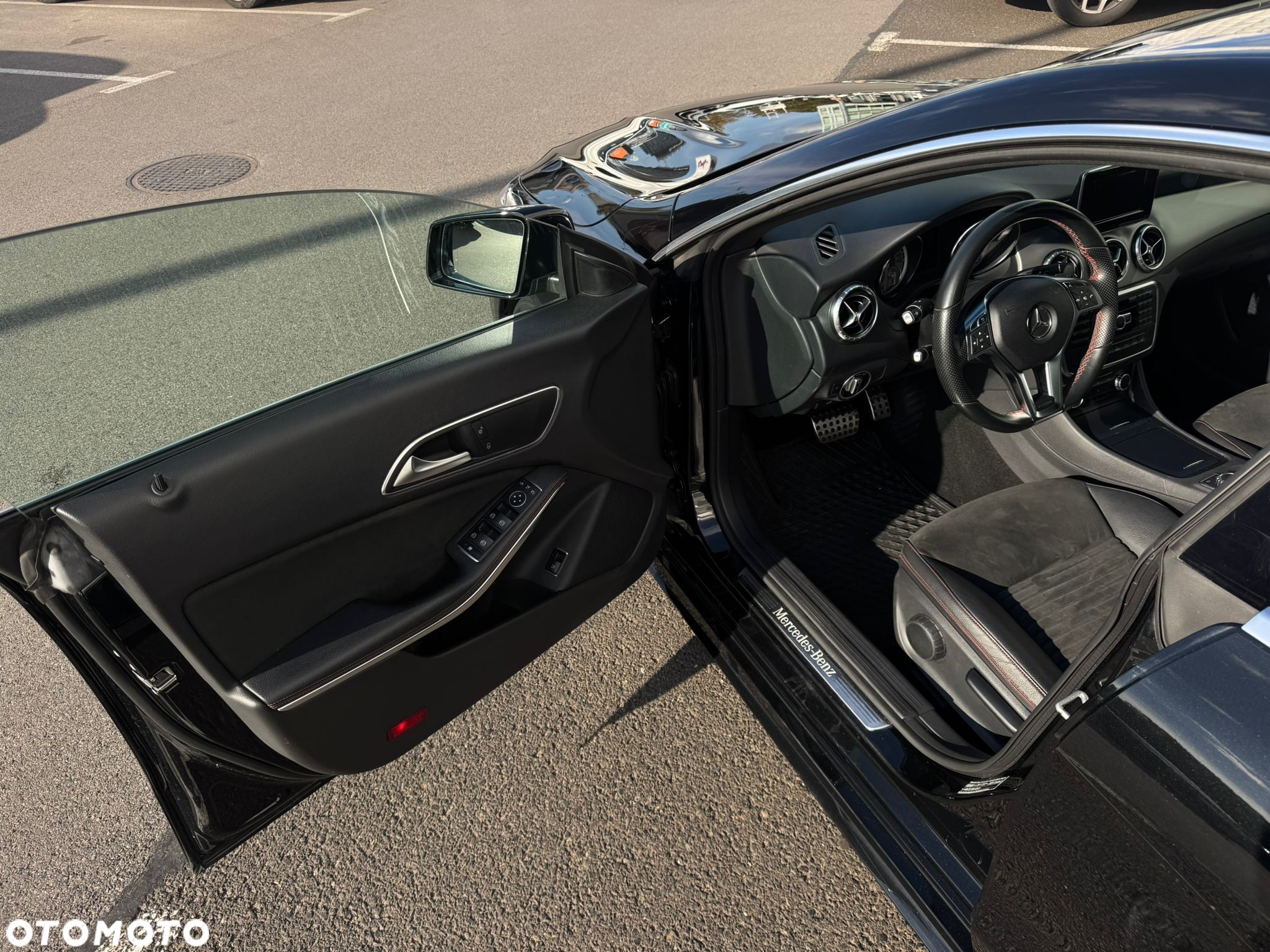 Mercedes-Benz CLA - 33