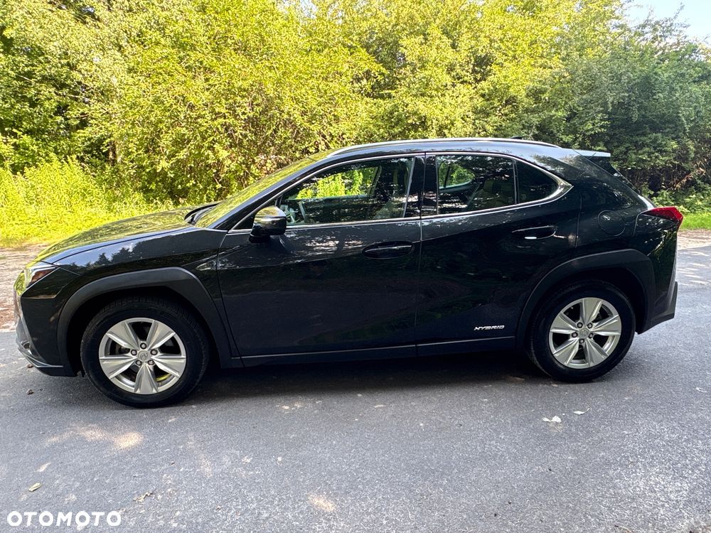 Lexus UX - 14