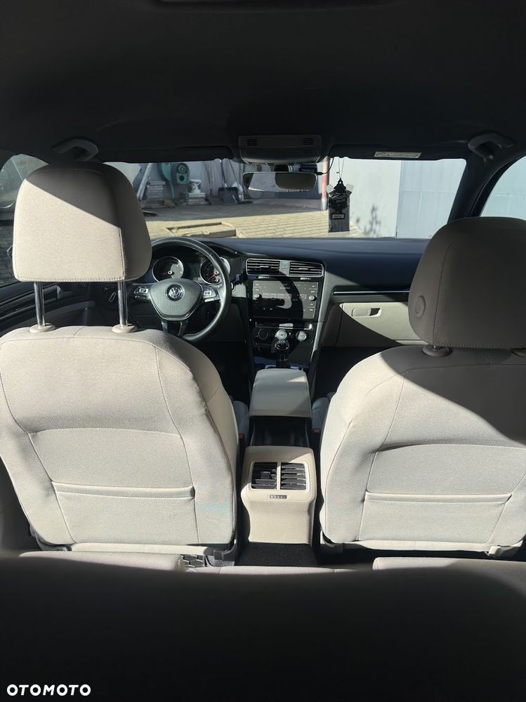 Volkswagen Golf 1.6 TDI BMT Highline - 9