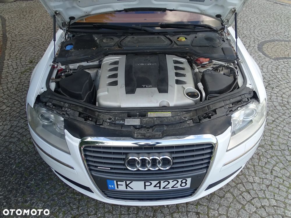 Audi A8 4.2 TDI DPF Quattro Langversion - 11