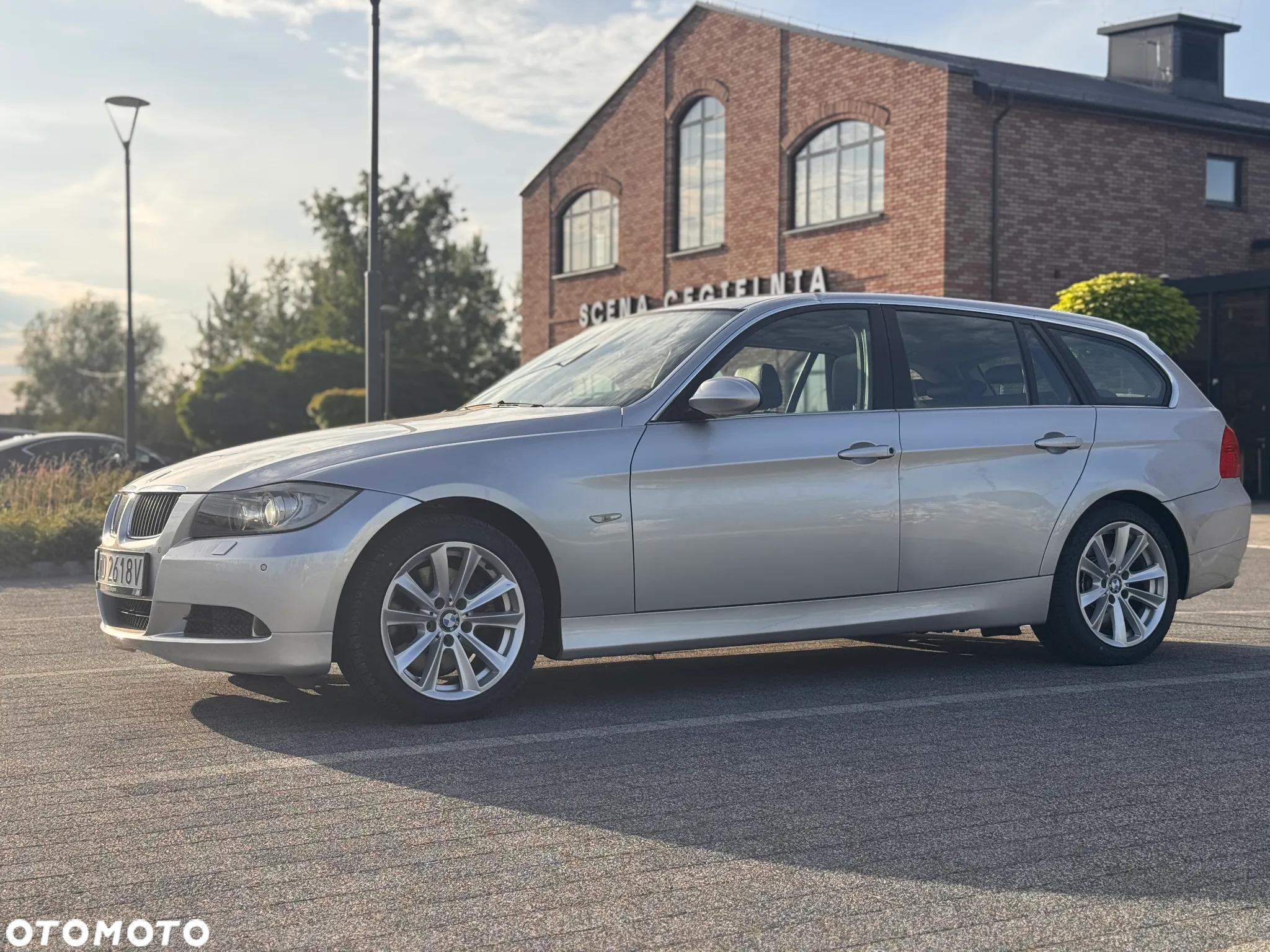 BMW Seria 3 330xd DPF Touring - 17