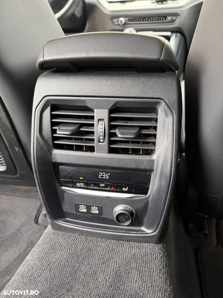 BMW Seria 3 320d Aut. - 7