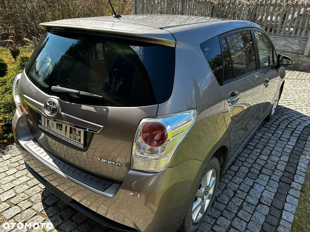 Toyota Verso 1.6 D-4D 7-Sitzer Start/Stop Skyview Edition - 4