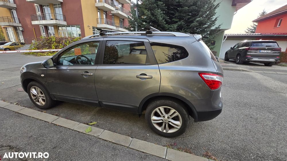 Nissan Qashqai+2 - 7