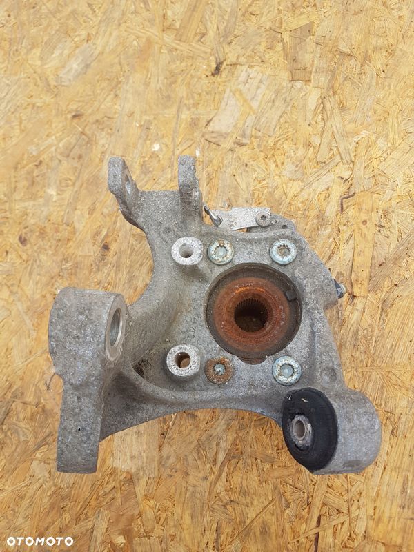 ZWROTNICA PIASTA LEWY TYŁ AUDI A6 C6 4F0505433F - 4