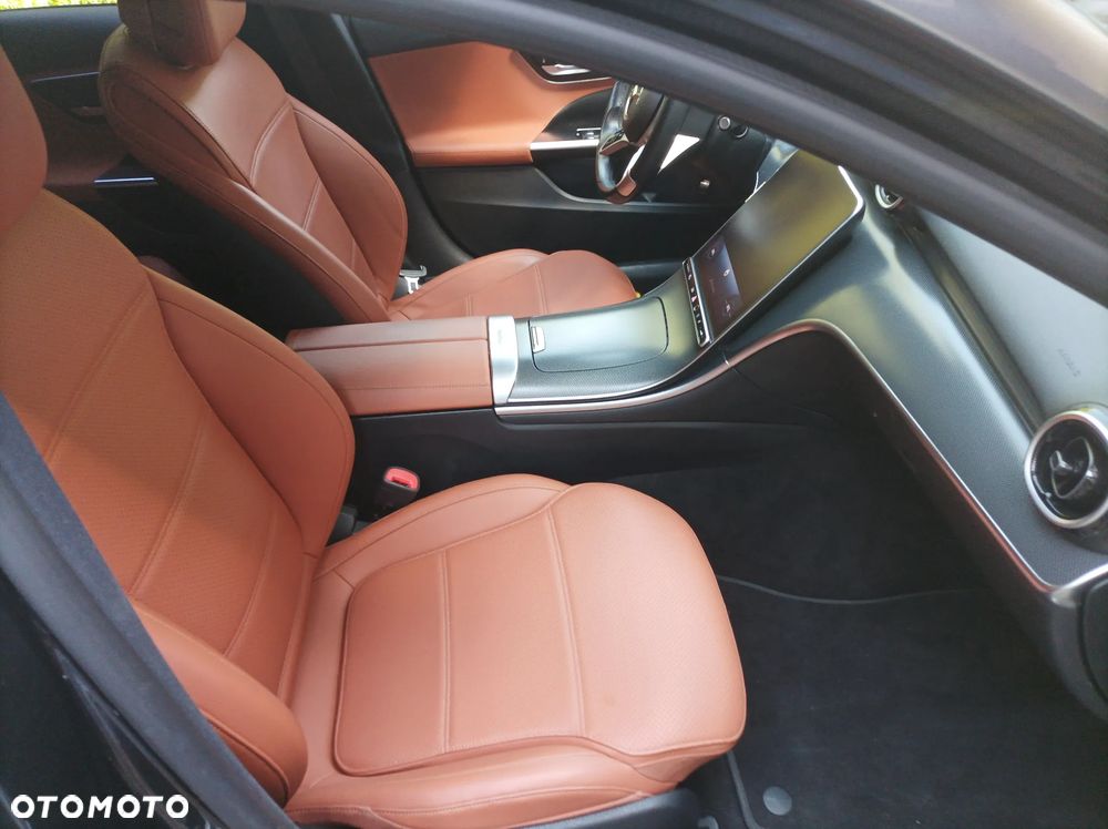 Mercedes-Benz Klasa C 200 d mHEV Avantgarde - 11