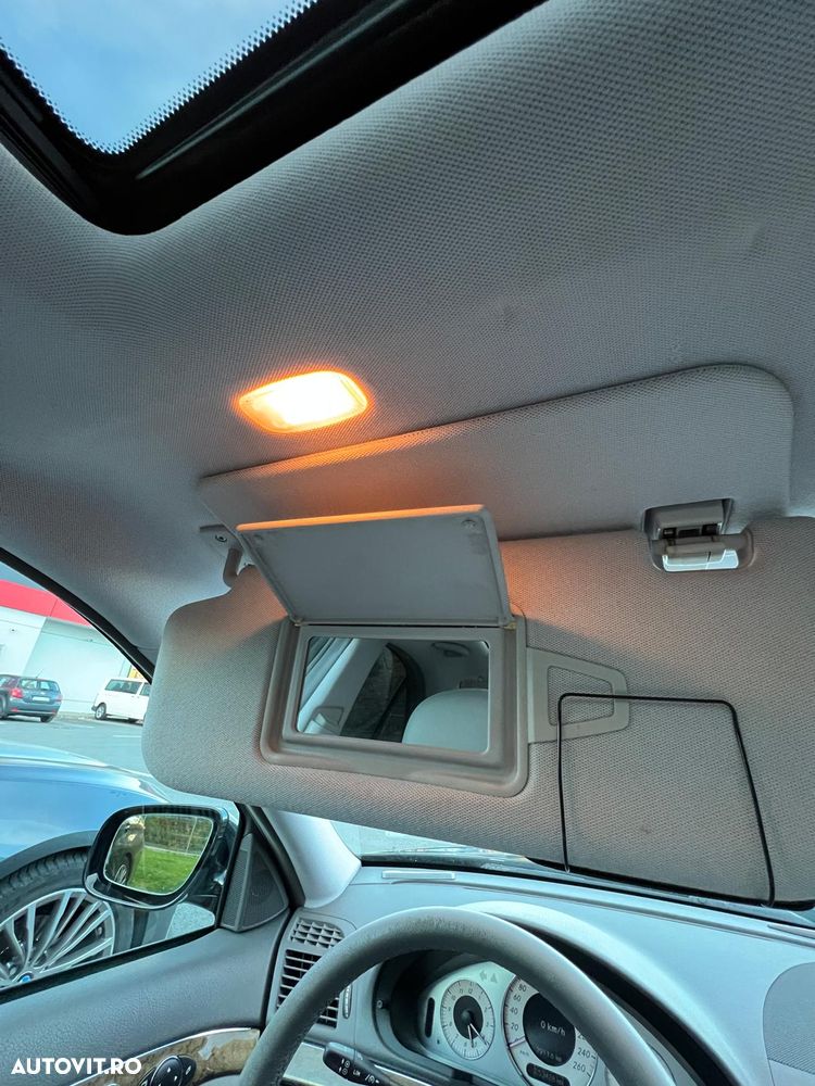 Mercedes-Benz E - 10