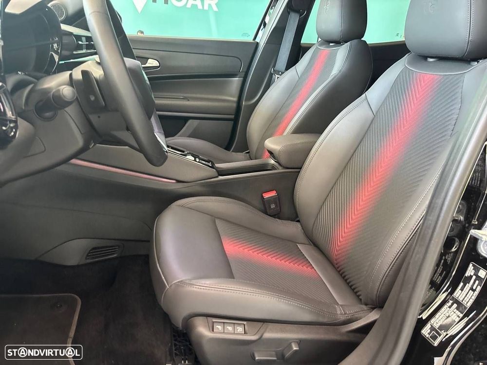 Alfa Romeo Junior 1.2 Speciale eDCT6 - 9
