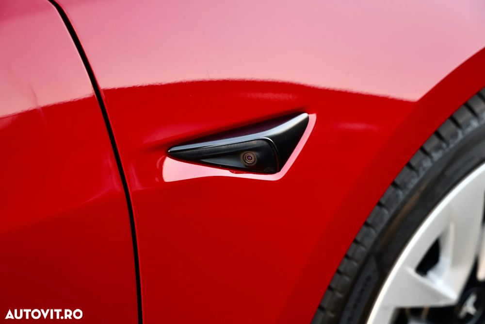 Tesla Model 3 Langstreckenbatterie Allradantrieb Dual Motor - 33