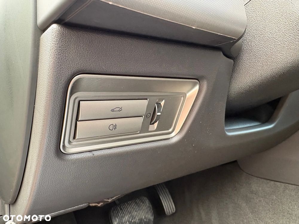 Jaguar XF 3.0 V6 Luxury - 26