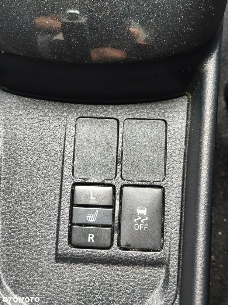 Toyota Yaris 1.5 20th Anniversary - 25
