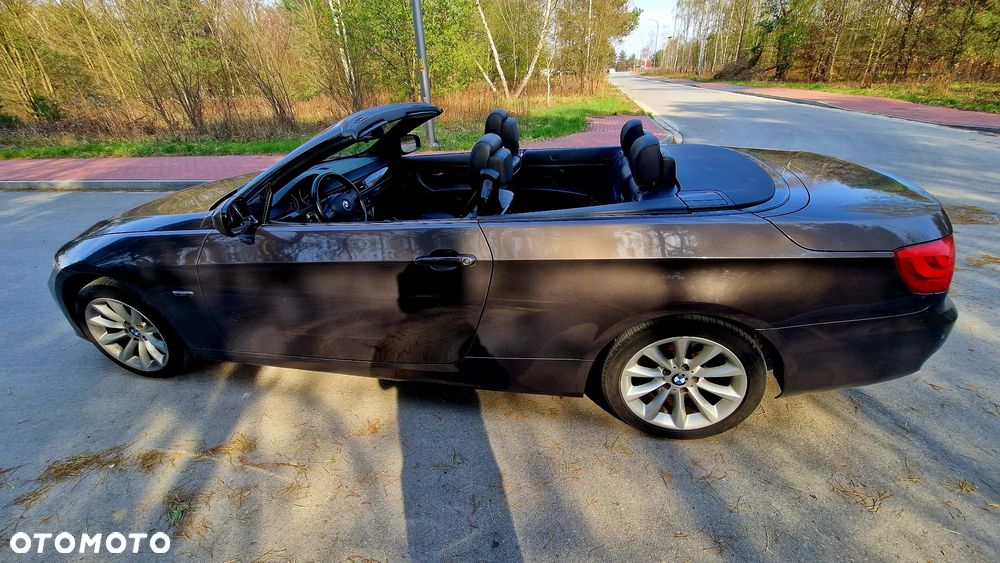 BMW Seria 3 318i M Sport Edition - 13