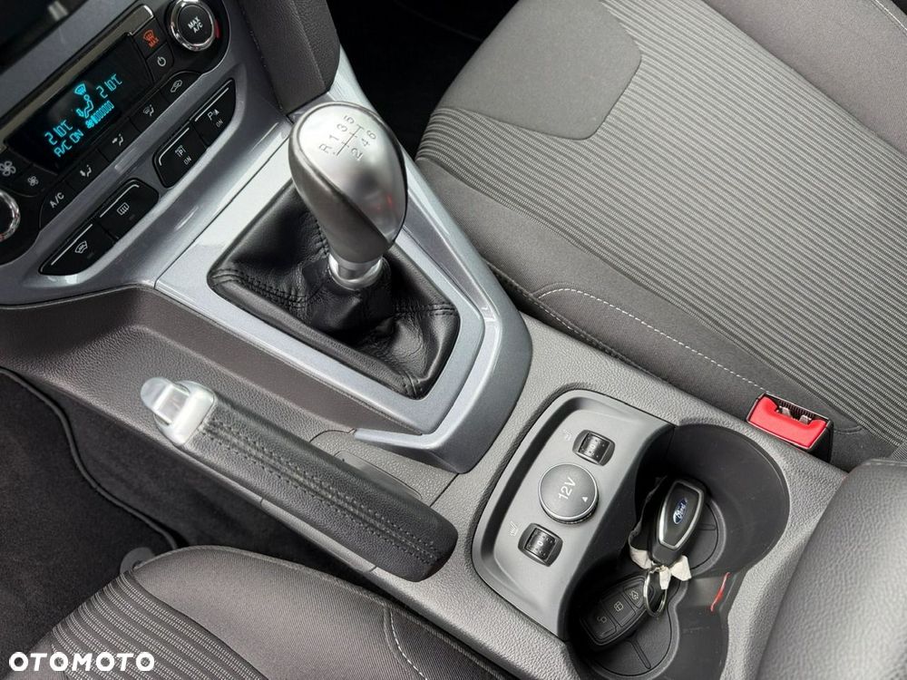 Ford Focus - 21