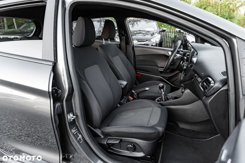 Ford Fiesta 1.0 EcoBoost S&S ST-LINE - 24