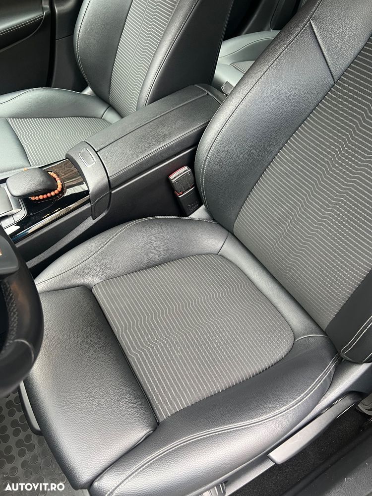 Mercedes-Benz A 220 d Sedan 8G-DCT - 7