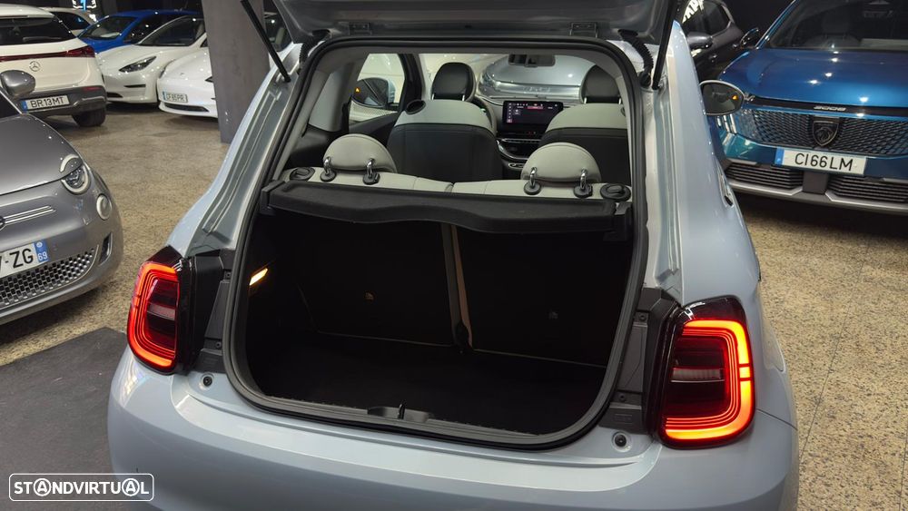 Fiat 500e La Prima - 41
