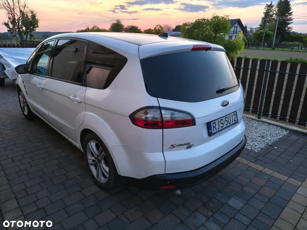 Ford S-Max 2.0 TDCi DPF Champions Edition - 3