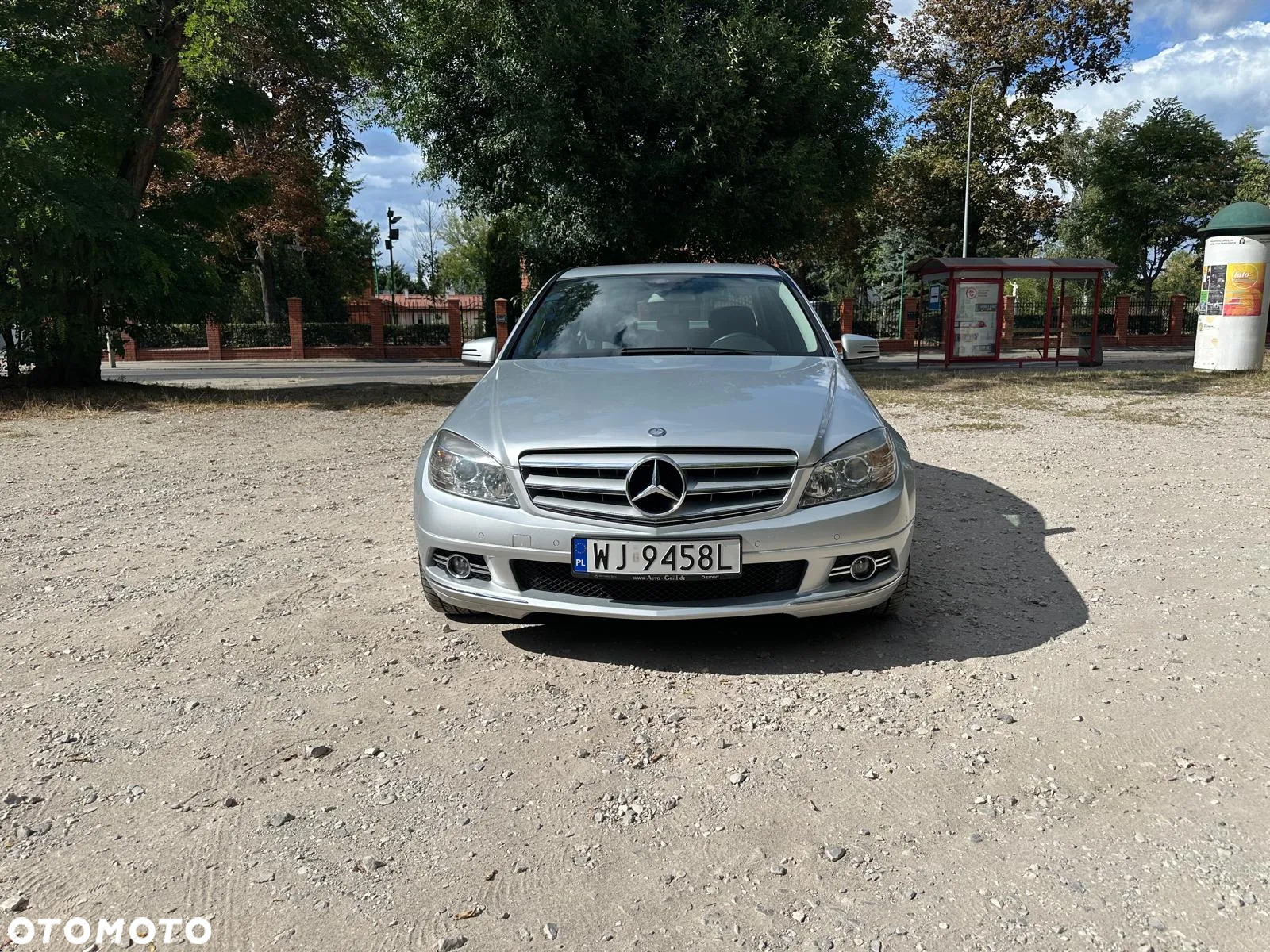 Mercedes-Benz Klasa C 180 T CGI Automatik BlueEFFICIENCY Avantgarde - 6
