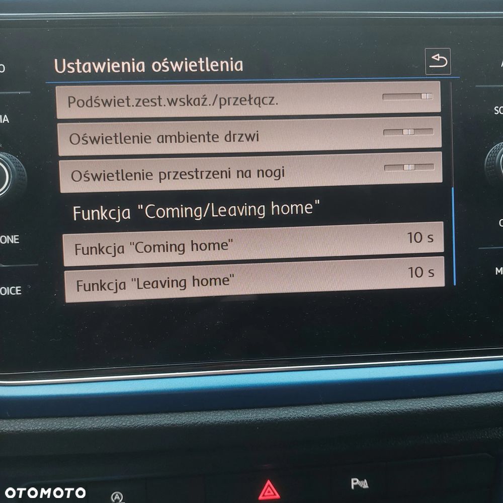 Volkswagen T-Roc 1.5 TSI ACT Premium - 27